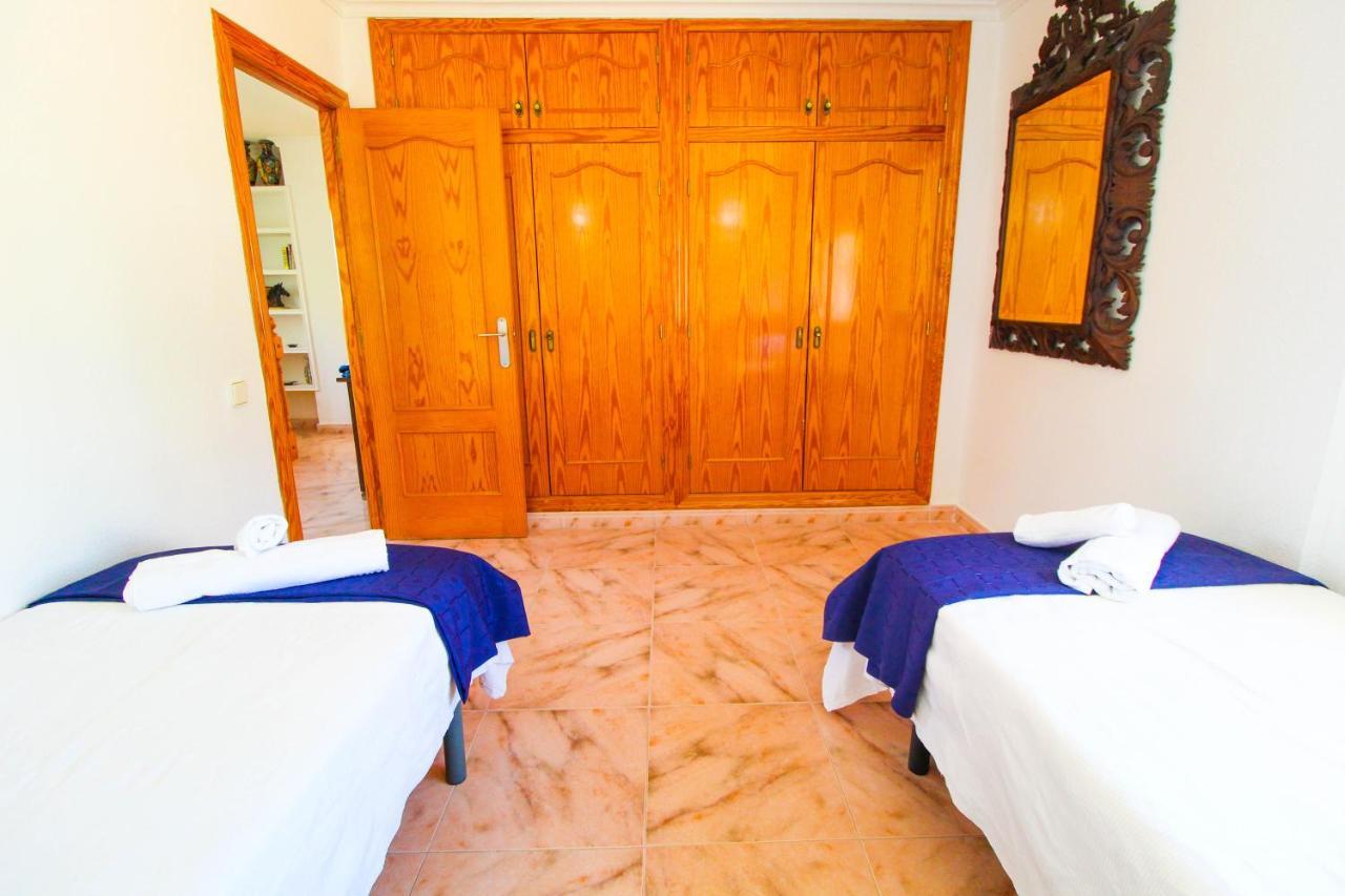 Great Villa, Sea Views, 20 Secs Walk To The Beach, Bbq, 9 People, 5 Mins Car From Alicante City Center, Sailing Club 3 Mins Walk Εξωτερικό φωτογραφία