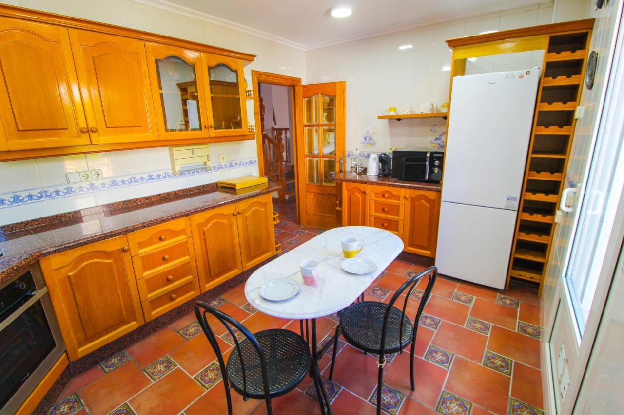 Great Villa, Sea Views, 20 Secs Walk To The Beach, Bbq, 9 People, 5 Mins Car From Alicante City Center, Sailing Club 3 Mins Walk Εξωτερικό φωτογραφία
