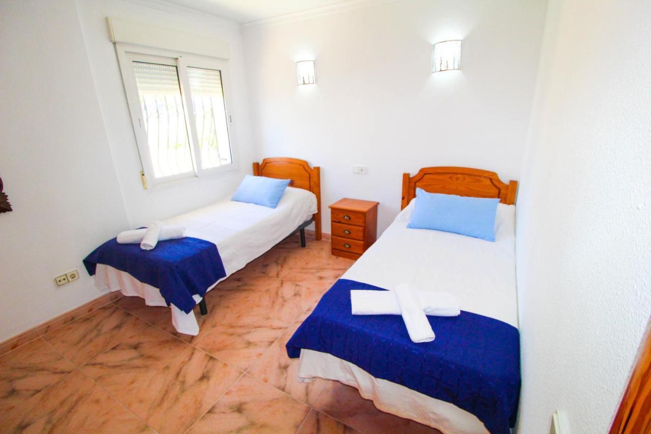 Great Villa, Sea Views, 20 Secs Walk To The Beach, Bbq, 9 People, 5 Mins Car From Alicante City Center, Sailing Club 3 Mins Walk Εξωτερικό φωτογραφία